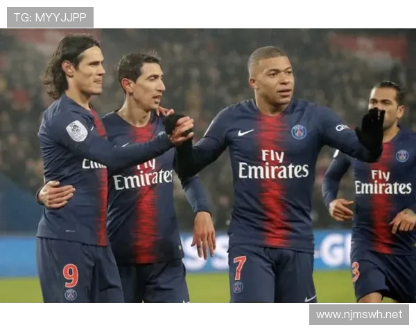 曼联锋线效率问题持续凸显,对球队进攻稳定性带来实际影响