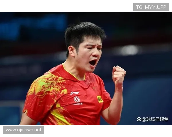 刚刷到樊振东机场照，他背的那个包让我三个月工资瞬间躺平